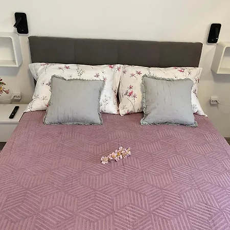 Dalia House Apartamento *